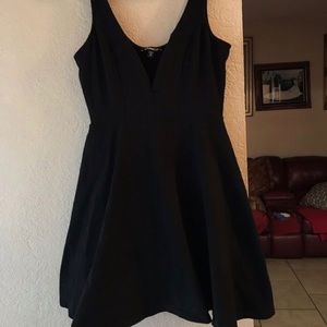 Express Dress (Black)